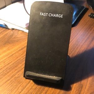 Charger plate for (iphone only)